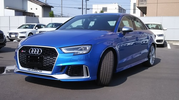 話題のＲＳ３入庫致しました！ – Audi名古屋西ニュース